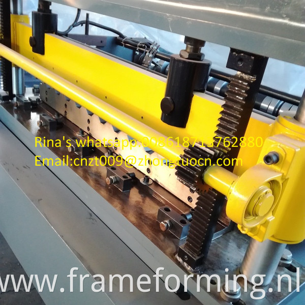 high quality roofing sheet roll forming machine 5